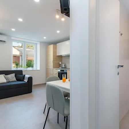 Jasna's Old Town Apartment Trogir